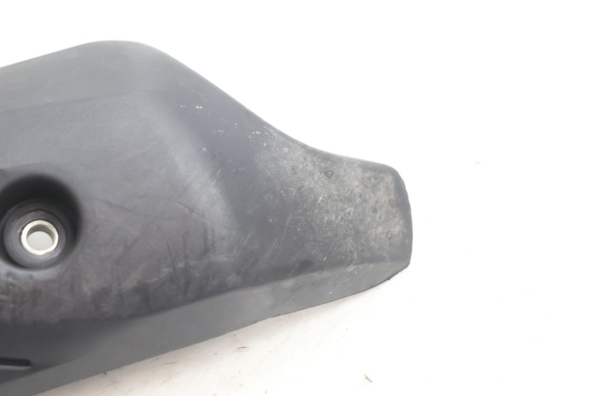 photo de SCARICO COPERCHIO TNT MOTOR ROMA 10' 2T 50 (2011 - 2018) - Primo piano tecnico