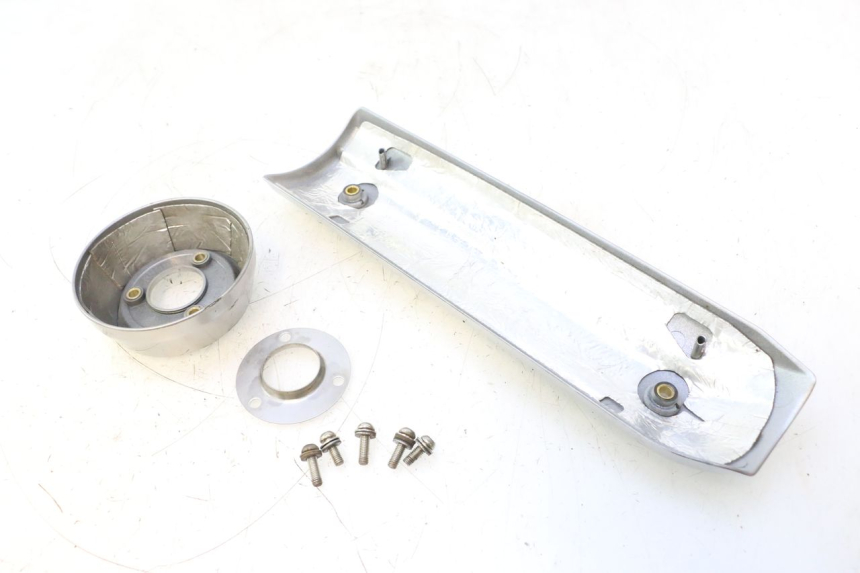 photo de SCARICO COPERCHIO YAMAHA X-MAX XMAX 125 (2010 - 2013) - Stato della superficie e materiale