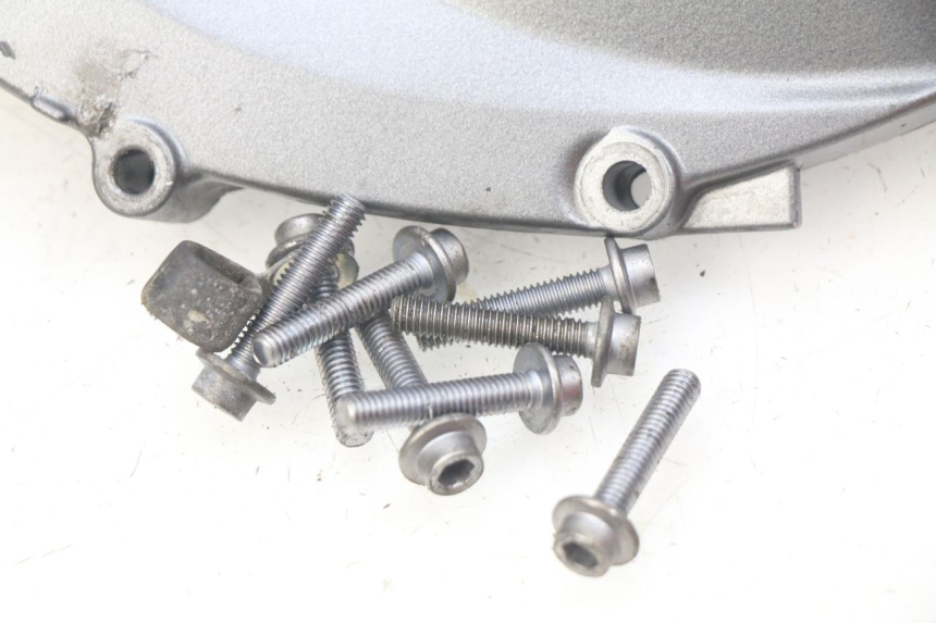 photo de COPERCHIO FRIZIONE YAMAHA FJR ABS 1300 (2006 - 2012) - Primo piano tecnico