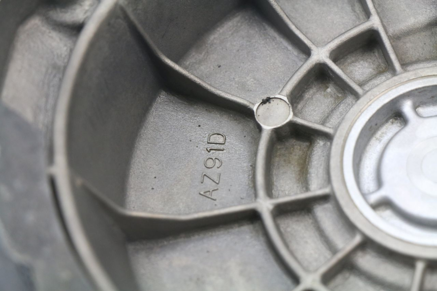 photo de COPERCHIO FRIZIONE SUZUKI GSX-R GSXR 600 (2008 - 2010) - Primo piano tecnico