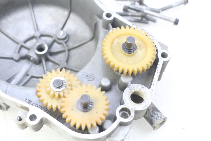 photo de COPERCHIO FRIZIONE APRILIA SX 50 (2011 - 2017) - Primo piano tecnico