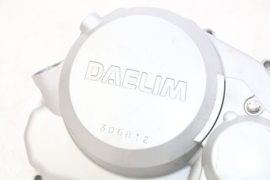 photo de COPERCHIO FRIZIONE DAELIM VJ ROADWIN FI 125 (2008 - 2017) - Marcature e riferimenti originali