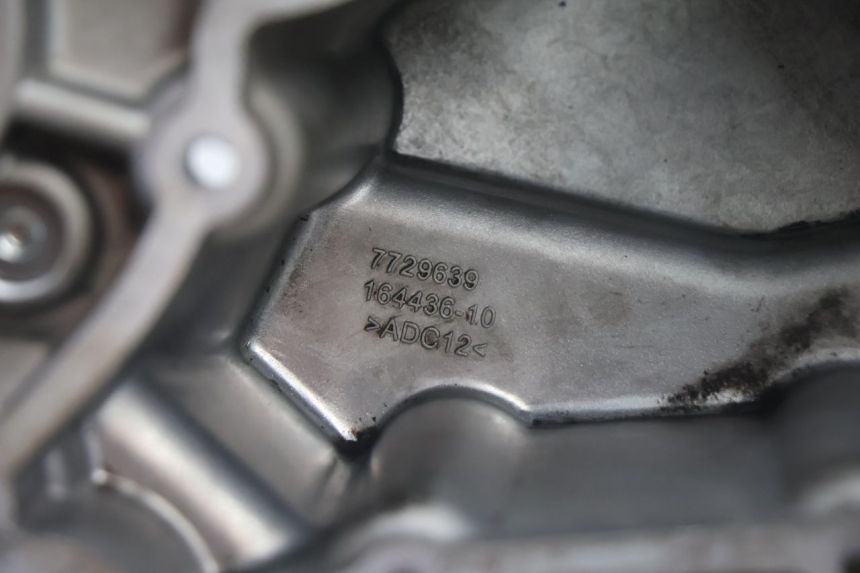 photo de CARTER OLIO MOTORE BMW C SPORT 650 (2015 - 2021) - Dettagli dei punti di fissaggio