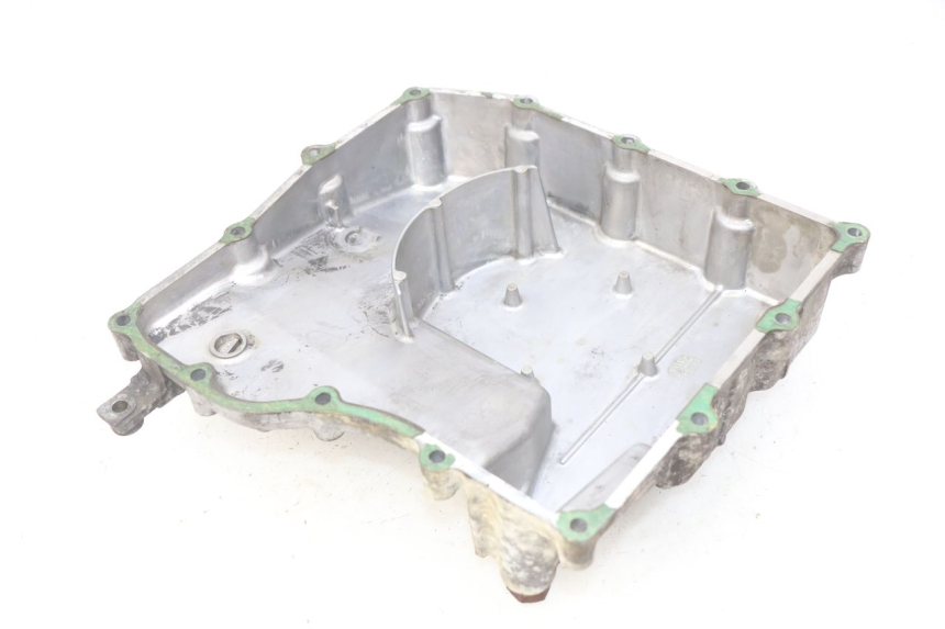 photo de COPERCHIO OLIO HONDA CBR RR FIREBLADE 900 (1992 - 1994) - Zoom sullo stato d'uso