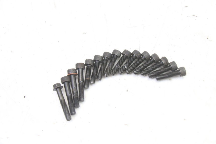 photo de CARTER OLIO MOTORE YAMAHA FJ 36Y 1100 (1984 - 1985) - Primo piano tecnico