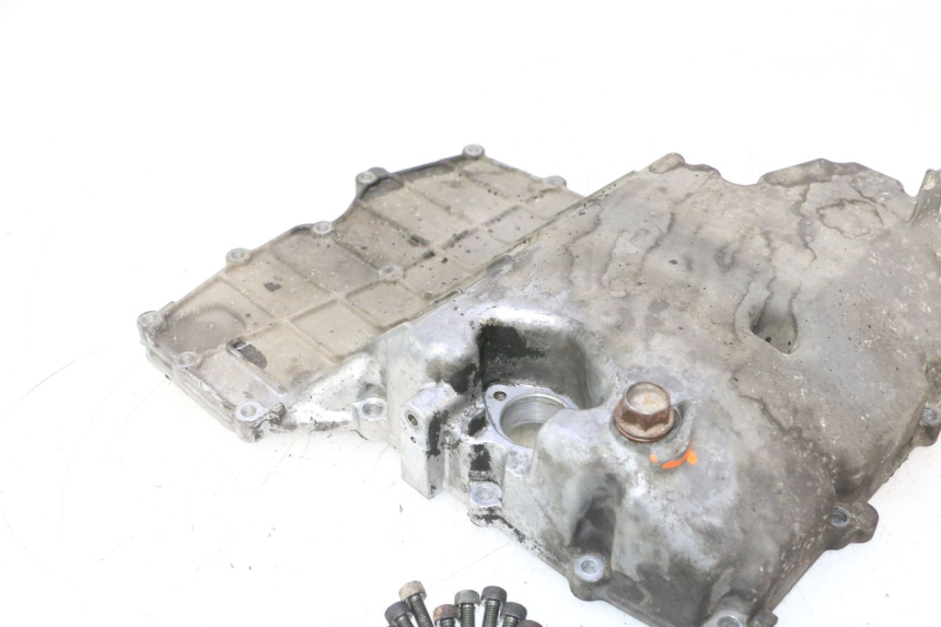 photo de CARTER OLIO MOTORE YAMAHA FJR 1300 (2001 - 2005) - Stato della superficie e materiale