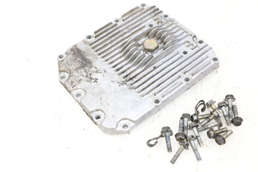 photo de CARTER OLIO MOTORE SUZUKI GSX E 250 (1982 - 1983) - Zoom sullo stato d'uso