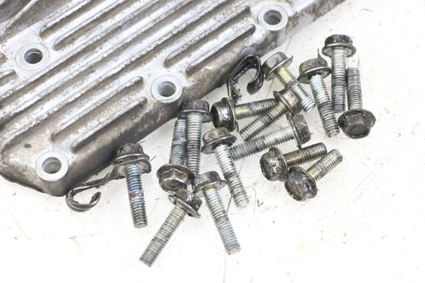 photo de CARTER OLIO MOTORE SUZUKI GSX E 250 (1982 - 1983) - Primo piano tecnico