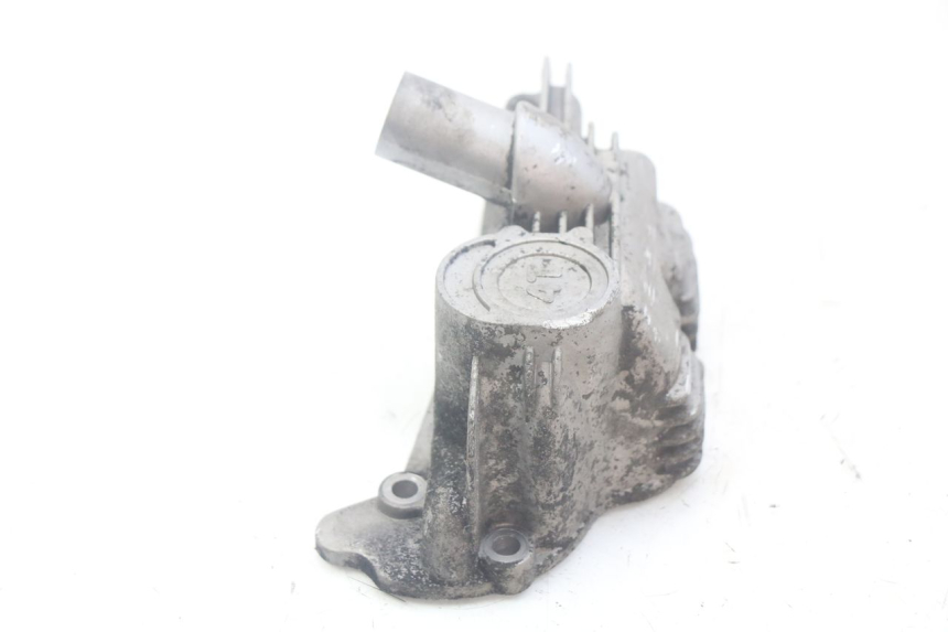 photo de COPERCHIO OLIO APRILIA SCARABEO 100 (2003 - 2012) - Altra angolazione