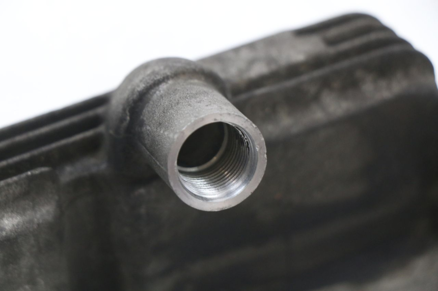 photo de COPERCHIO OLIO PIAGGIO X8 125 (2004 - 2007) - Altra angolazione