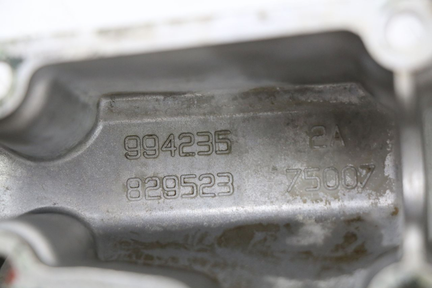 photo de COPERCHIO OLIO PIAGGIO X9 125 (2000 - 2003) - Primo piano tecnico