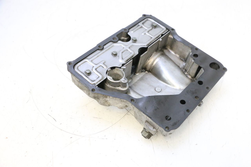 photo de CARTER OLIO MOTORE YAMAHA YZF R GENESIS 750 (1993 - 1998) - Vista d'insieme del prodotto