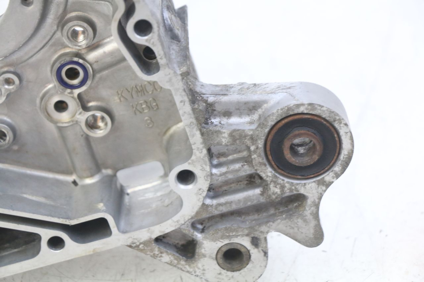 photo de CARTER MOTORE DESTRO KYMCO AGILITY 16+ 4T 50 (2018 - 2023) - Vista d'insieme del prodotto