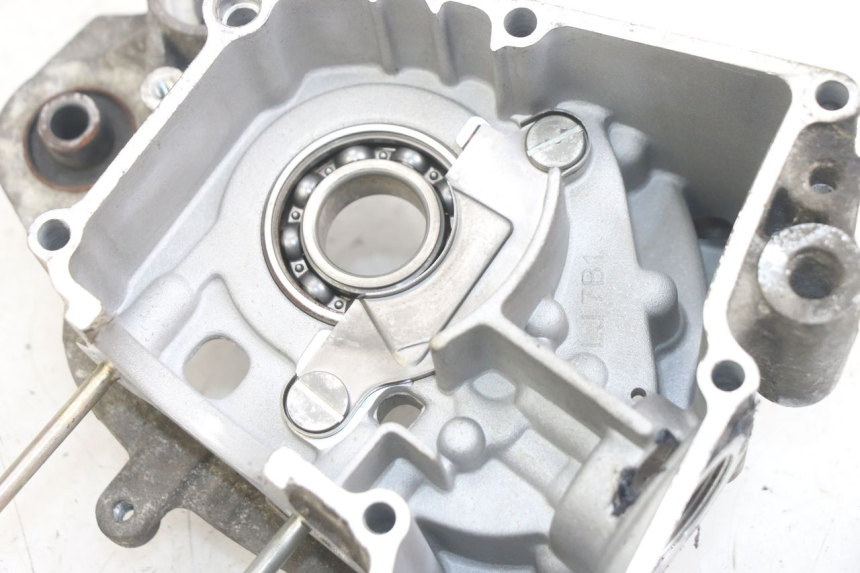 photo de CARTER MOTORE DESTRO TNT MOTOR FASTINO 4T 50 (2013 - 2019) - Vista d'insieme del prodotto