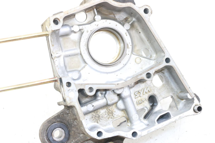 photo de CARTER MOTORE DESTRO SYM FIDDLE 2 50 (2008 - 2013) - Altra angolazione