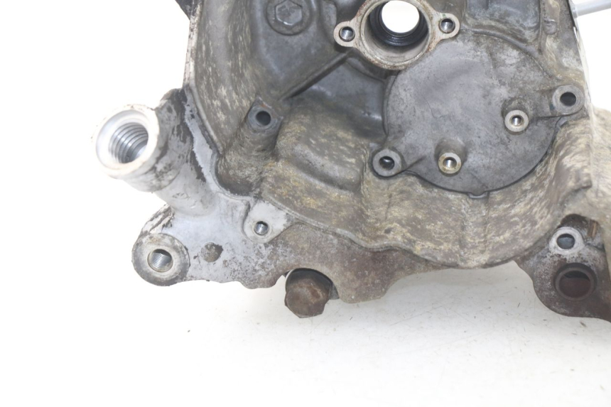 photo de CARTER MOTORE DESTRO HONDA SCV LEAD 100 (2003 - 2007) - Primo piano tecnico
