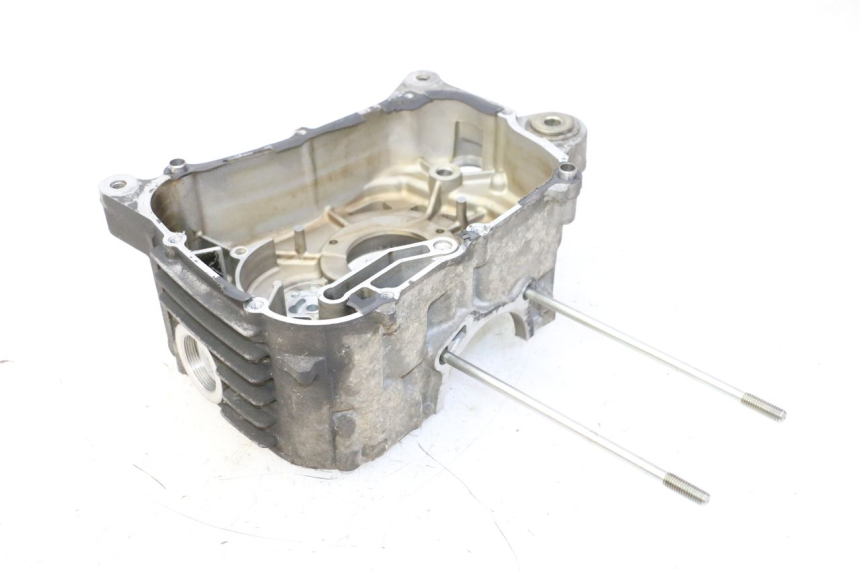 photo de MOTORE YAMAHA X-MAX XMAX 125 (2010 - 2013) - Stato della superficie e materiale