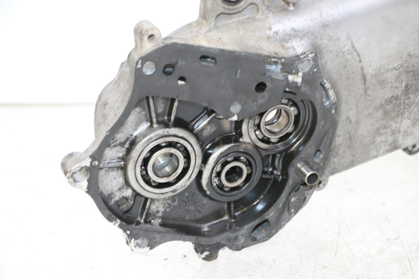 photo de CARTER MOTORE KYMCO AGILITY 4T 50 (2005 - 2018) - Primo piano tecnico