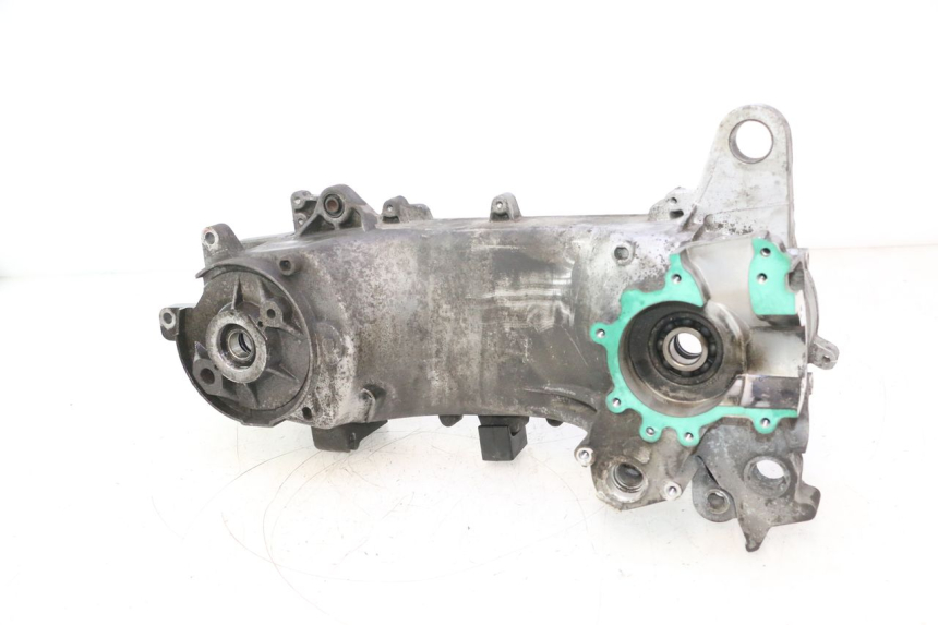 photo de CARTER MOTORE PEUGEOT CITYSTAR 2T 50 (2018 - 2021) - Altra angolazione