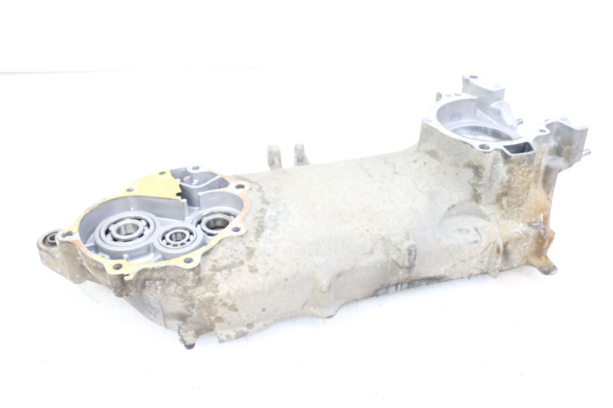 photo de CARTER MOTORE HONDA FES PANTHEON 2T 125 (1998 - 2002) - Primo piano tecnico