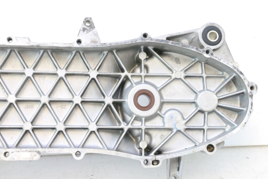 photo de CARTER MOTORE PIAGGIO FLY 2T 50 (2004 - 2017) - Dettagli dei punti di fissaggio
