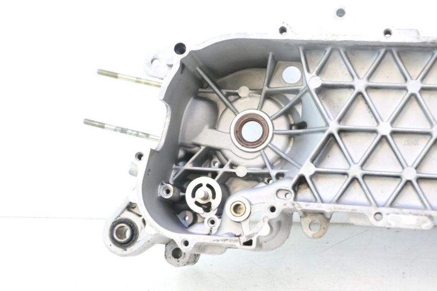 photo de CARTER MOTORE PIAGGIO FLY 2T 50 (2004 - 2017) - Ricambio usato controllato