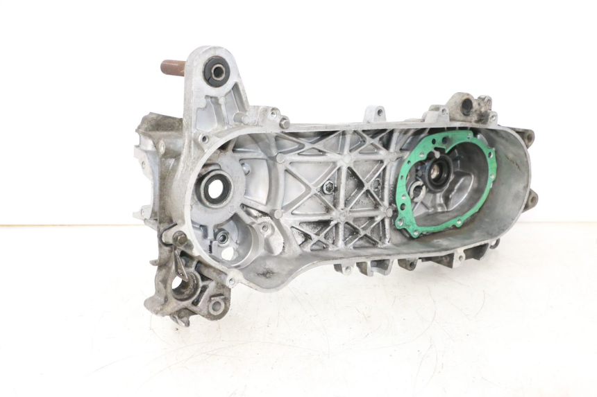 photo de CARTER MOTORE PEUGEOT KISBEE 2T 50 (2010 - 2017) - Foto prodotto supplementare