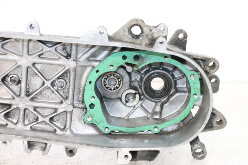 photo de CARTER MOTORE PEUGEOT KISBEE 2T 50 (2010 - 2017) - Zoom qualità usato