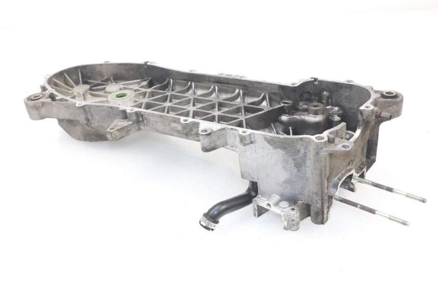 photo de CARTER MOTORE PIAGGIO LIBERTY 2T 50 (2009 - 2013) - Dettagli dei punti di fissaggio