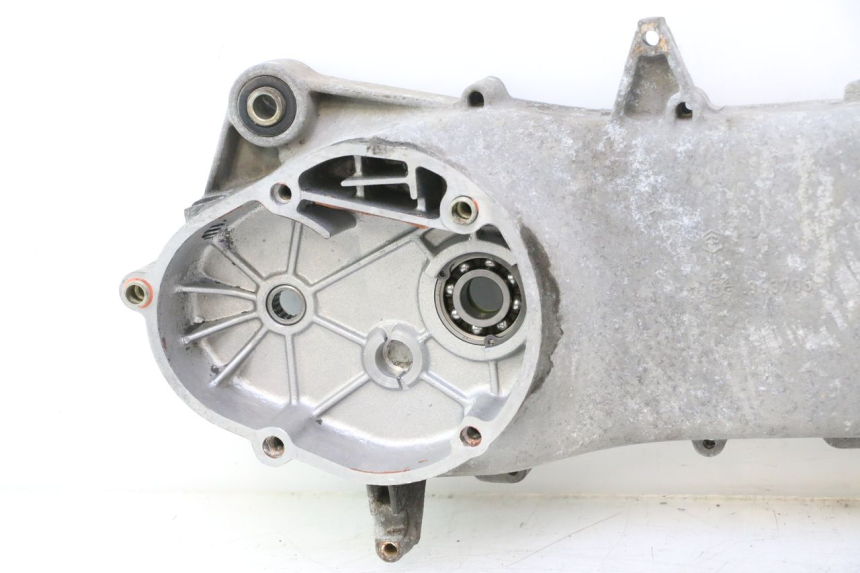 photo de CARTER MOTORE PIAGGIO LIBERTY 50 (1998 - 2003) - Caratteristiche distintive