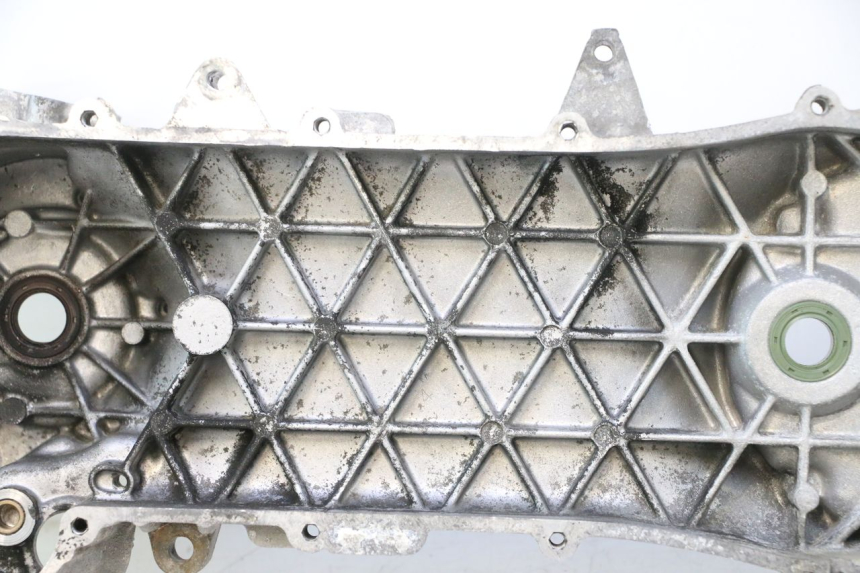 photo de CARTER MOTORE PIAGGIO LIBERTY 50 (1998 - 2003) - Marcature e riferimenti originali
