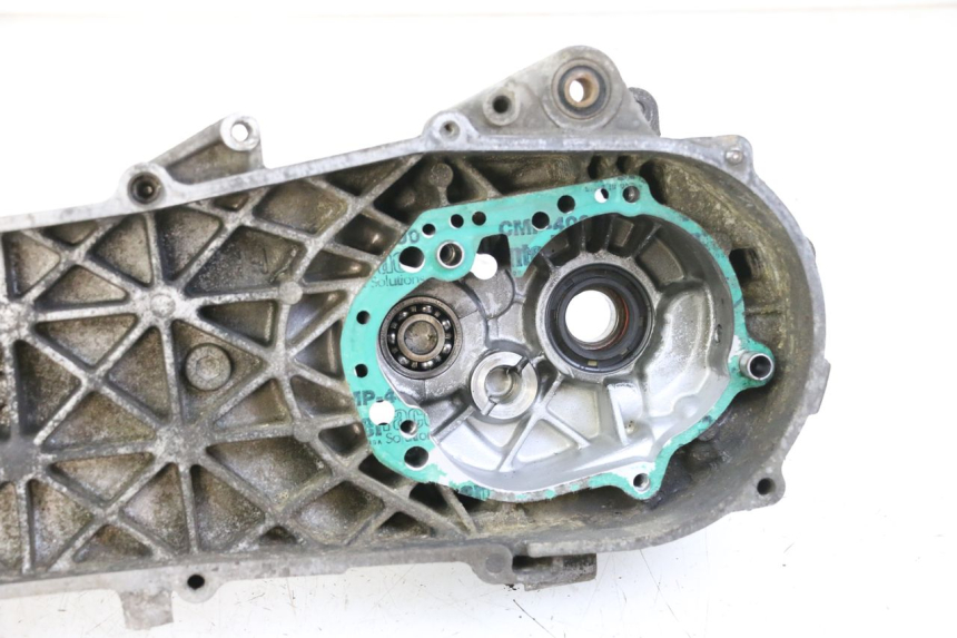 photo de CARTER MOTORE SINISTRO PEUGEOT TKR TREKKER FURIOUS 50 (2005 - 2014) - Primo piano ad alta risoluzione
