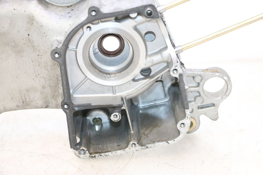 photo de CARTER MOTORE LAZIO RENO 50 (2016 - 2021) - Stato della superficie e materiale