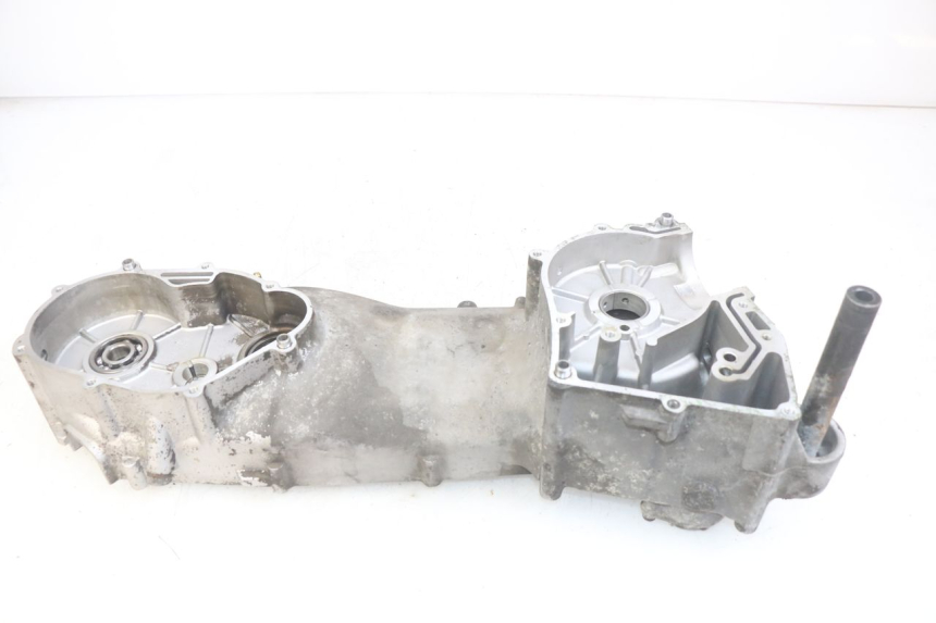 photo de CARTER MOTORE SINISTRO APRILIA SCARABEO LIGHT 125 (2007 - 2011) - Vista d'insieme del prodotto