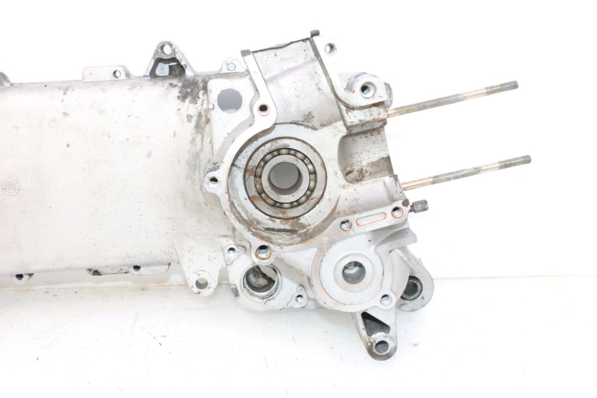 photo de CARTER MOTORE APRILIA SR 2T 50 (2012 - 2017) - Primo piano tecnico