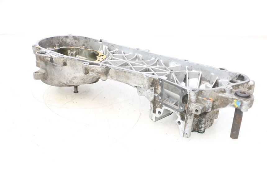 photo de CARTER MOTORE PEUGEOT TREKKER 50 (1995 - 2004) - Dettagli dei punti di fissaggio