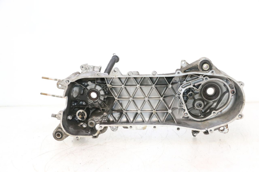 photo de CARTER MOTORE PIAGGIO TYPHOON 50 (2000 - 2009) - Vista d'insieme del prodotto
