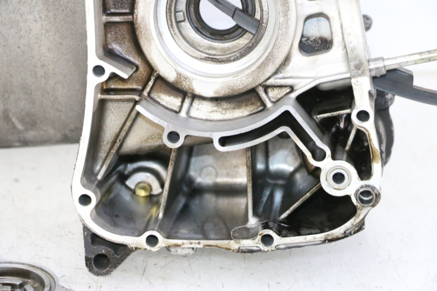 photo de CARTER MOTORE YAMAHA X-CITY XCITY 125 (2007 - 2013) - Zoom sui componenti