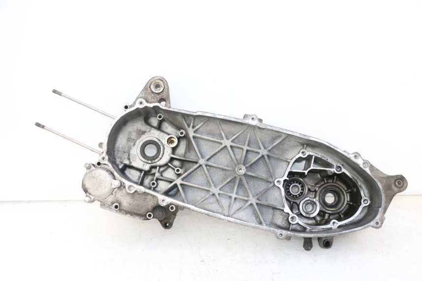 photo de CARTER MOTORE YAMAHA X-MAX XMAX 125 (2010 - 2013) - Zoom sui componenti