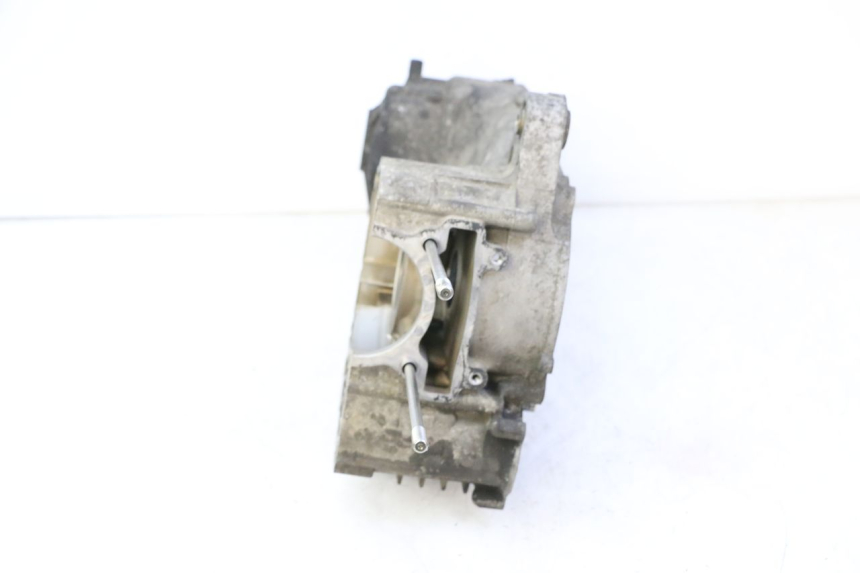 photo de CARTER MOTORE YAMAHA X-MAX XMAX 125 (2010 - 2013) - Caratteristiche distintive