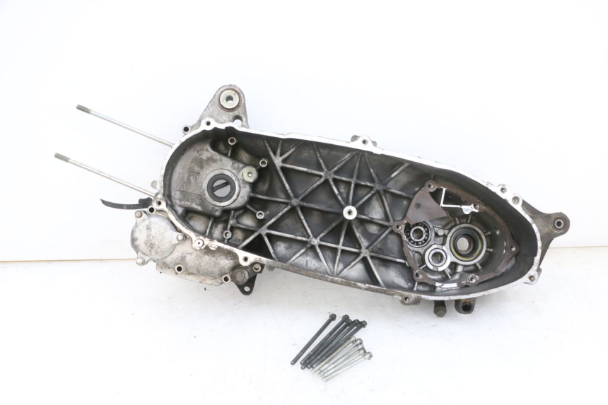 photo de CARTER MOTORE YAMAHA X-MAX XMAX 125 (2010 - 2013) - Altra vista dell'articolo