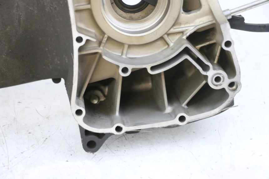 photo de CARTER MOTORE YAMAHA X-MAX XMAX 125 (2010 - 2013) - Primo piano tecnico