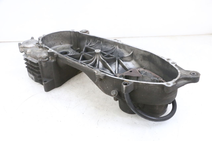 photo de CARTER MOTORE YAMAHA X-MAX XMAX 125 (2010 - 2013) - Stato della superficie e materiale