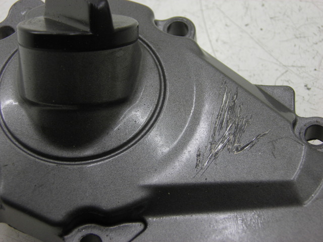 photo de CARTER MOTORE SINISTRO YAMAHA FJR 1300 (2004 - 2005) - Altra angolazione