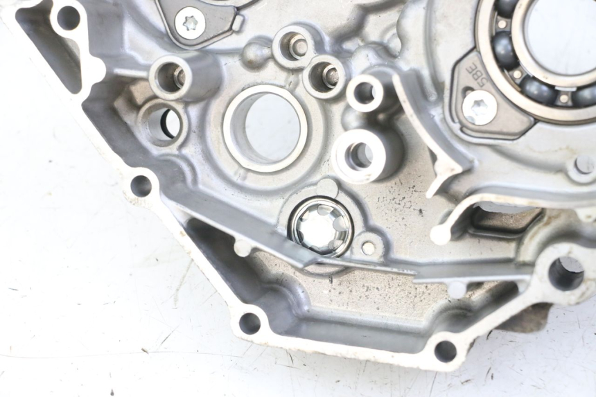 photo de CARTER MOTORE YAMAHA YZ-F YZF 250 (2007 - 2013) - Primo piano ad alta risoluzione