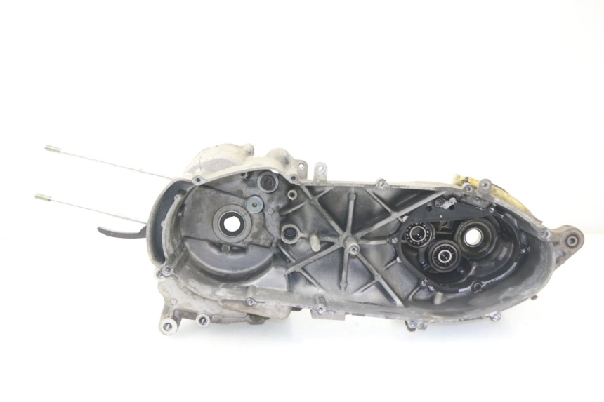 photo de CARTER MOTORE SINISTRO YAMAHA YP MAJESTY 125 (2002 - 2006) - Vista principale