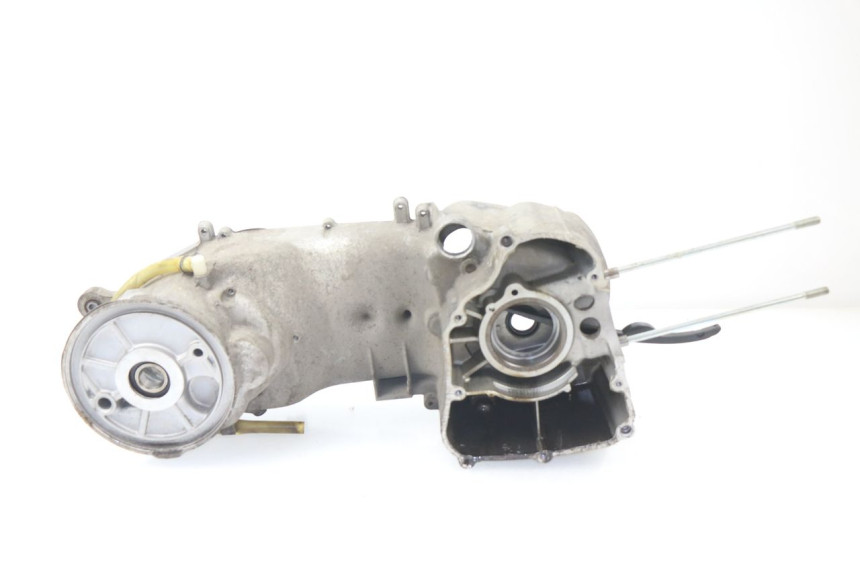 photo de CARTER MOTORE SINISTRO YAMAHA YP MAJESTY 125 (2002 - 2006) - Vista d'insieme del prodotto