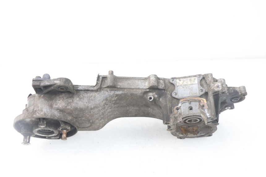 photo de CARTER MOTORE SINISTRO PEUGEOT ZENITH 50 (1994 - 1999) - Dettagli dei punti di fissaggio