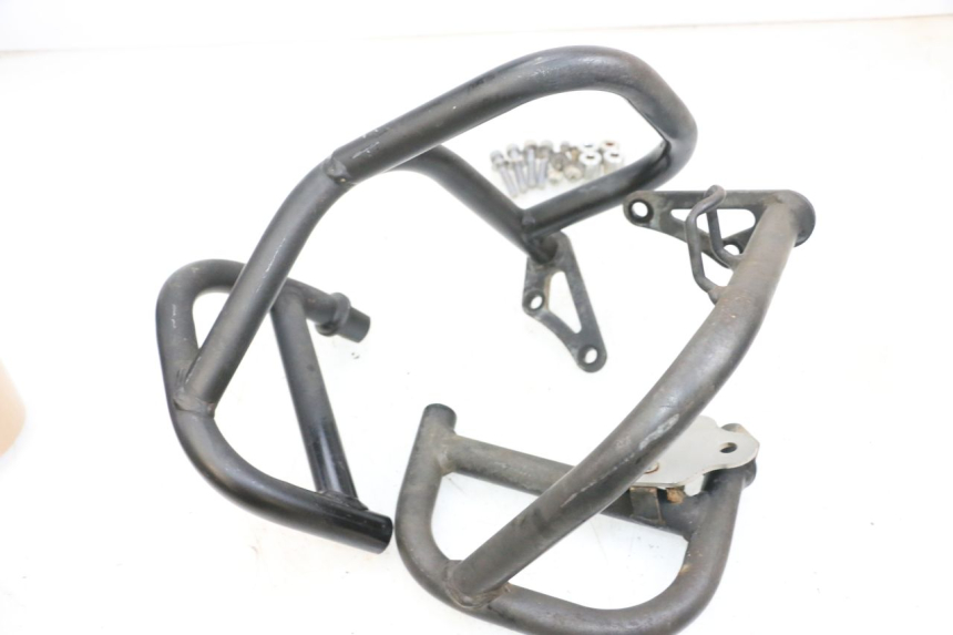 photo de COPERCHIO PROTEZIONE CILINDRO YAMAHA FJR ABS 1300 (2006 - 2012) - Dettaglio del componente