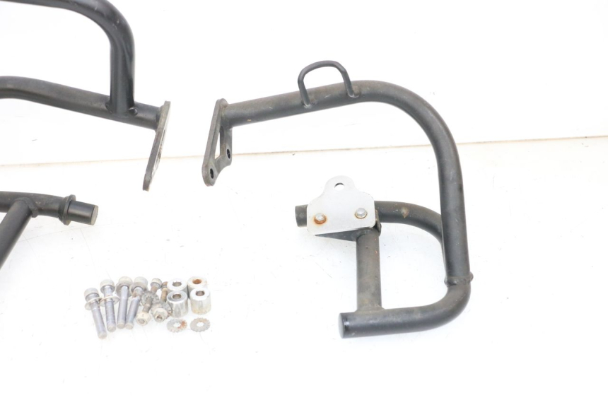 photo de COPERCHIO PROTEZIONE CILINDRO YAMAHA FJR ABS 1300 (2006 - 2012) - Caratteristiche distintive